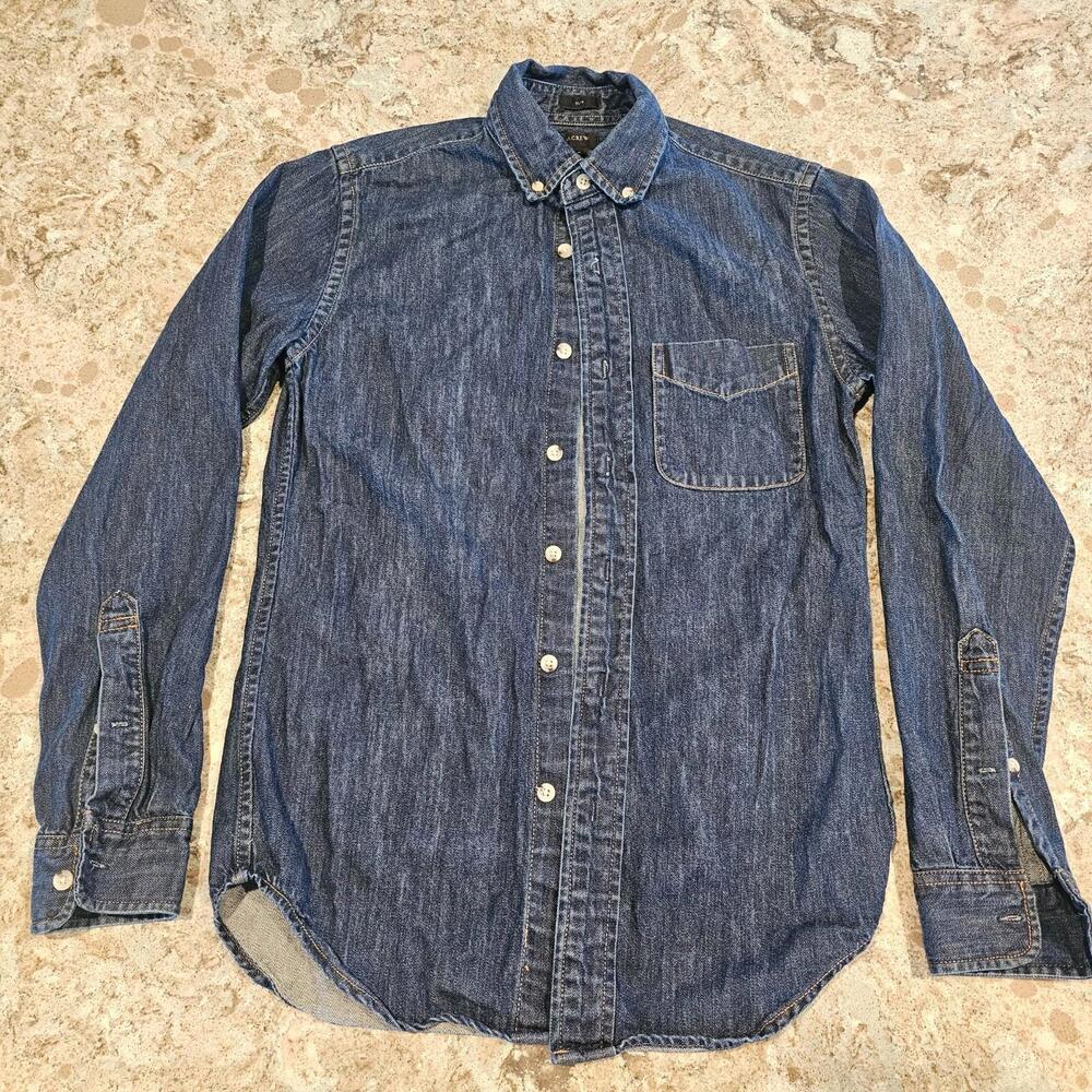 J.Crew Denim Button-Up Shirt – woman’s XS Slim Fit – Long Sleeve